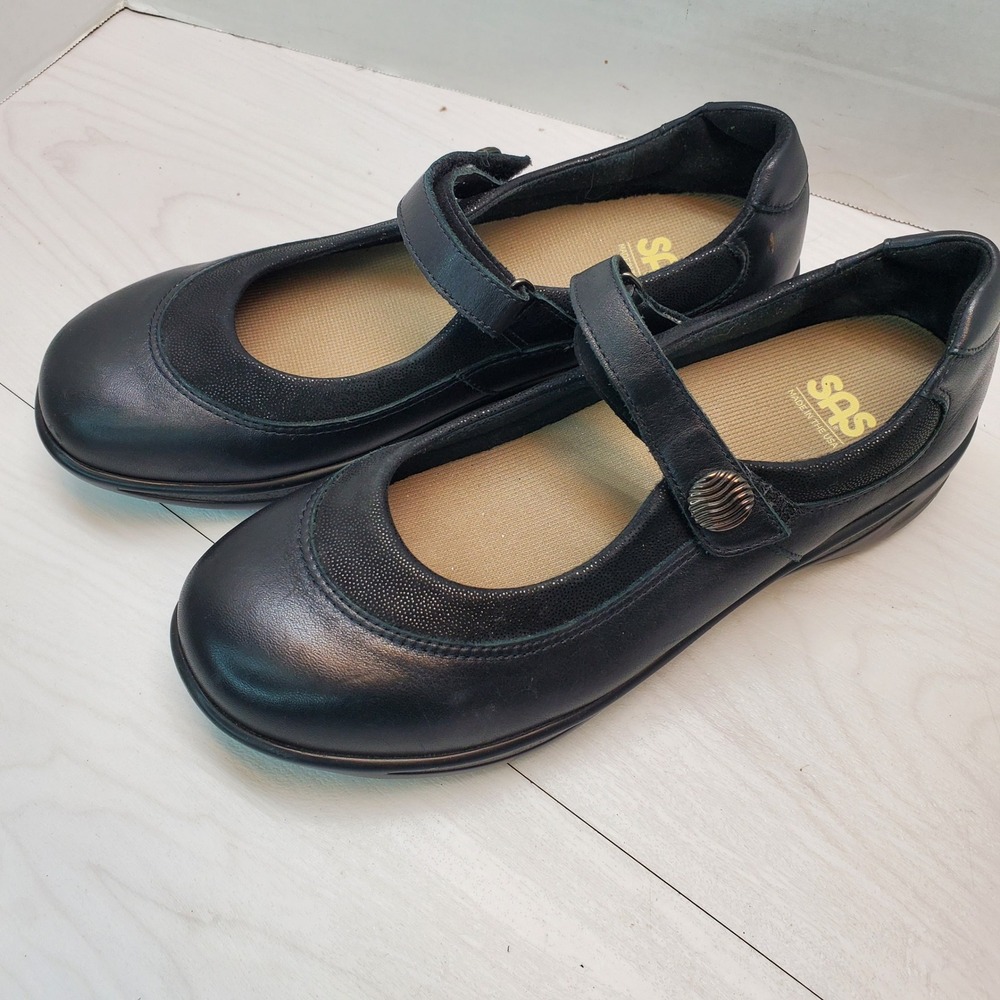 SAS Walk Easy Black Leather Mary Jane Shoes 11 M Whimsigoth Witchy Ugly-Chic